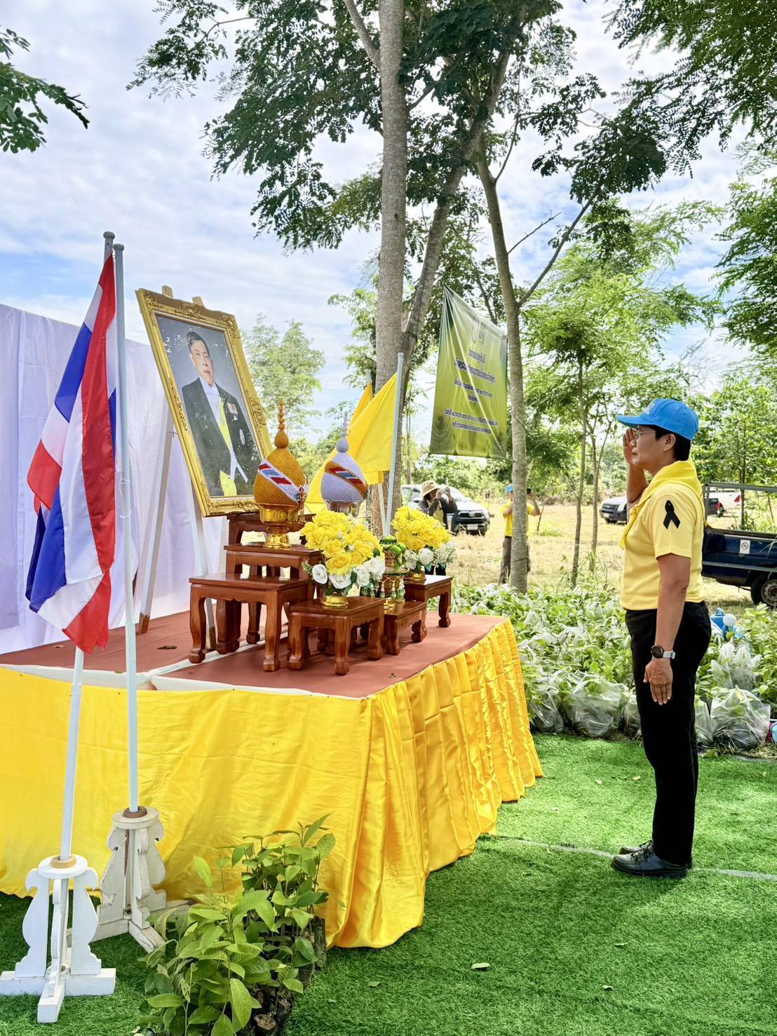 สพอ.เนินมะปราง ร่วมกิจกรรมปลูกต้นไม้เฉลิมพระเกียรติ พระบาทสมเด็จพระเจ้าอยู่หัว เนื่องในโอกาสวันเฉลิมพระชนมพรรษา 28 กรกฎาคม 2569