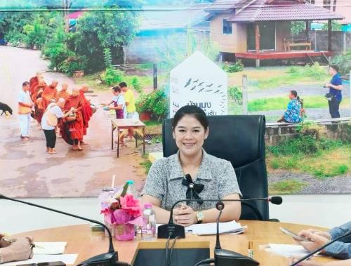 สพอ.เนินมะปราง ขับเคลื่อนงานองค์กรสตรี ประชุมคณะกรรมการพัฒนาสตรีอำเภอเนินมะปราง